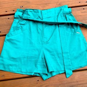 BSB size 42 stretchy material, the third picture is near the real color